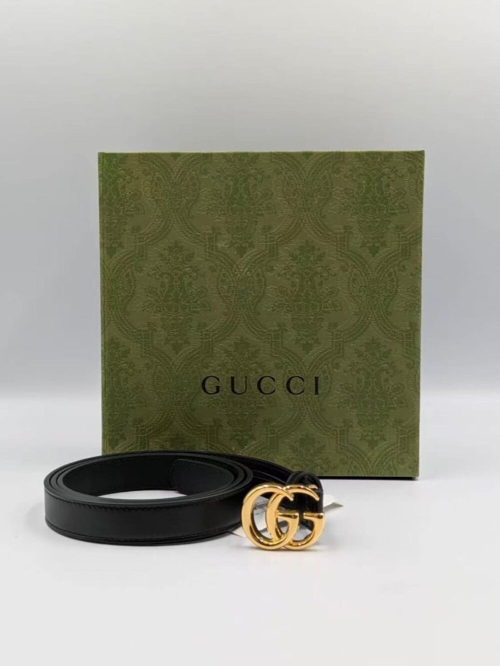 Gucci Women’s GG Marmont Plutone Calfskin W20mm Thin Belt Black 95cm 409417 - Picture 8 of 9